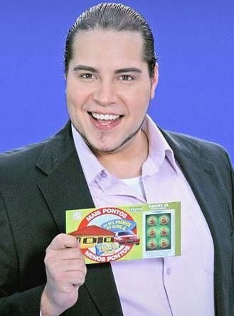Recentemente Tiago Abravanel foi garoto propaganda da Telesena na emissora do avô